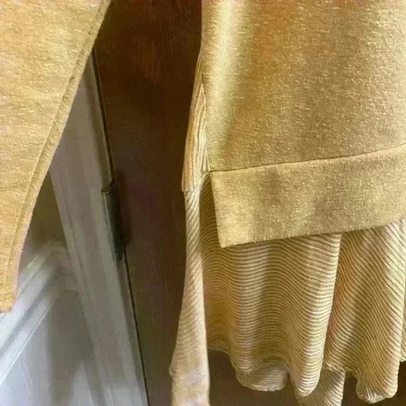 Hailey & Co. Faded Yellow Sweater with Yellow Striped Undershirt Peplum Size S - Picture 4 of 8